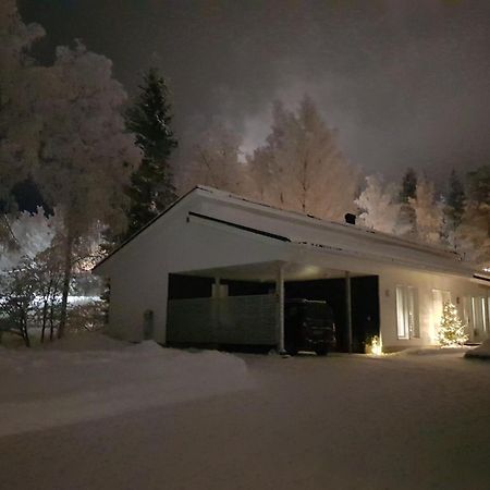 Villa Omaloma Ulkoilijan Unelma Rovaniemi Exterior photo